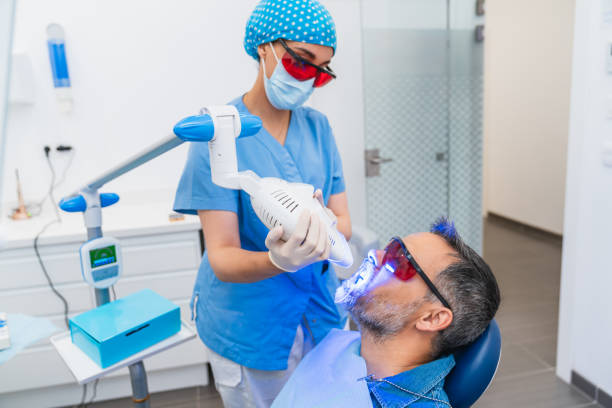 Best Broken or Chipped Tooth Repair in Hartville, OH